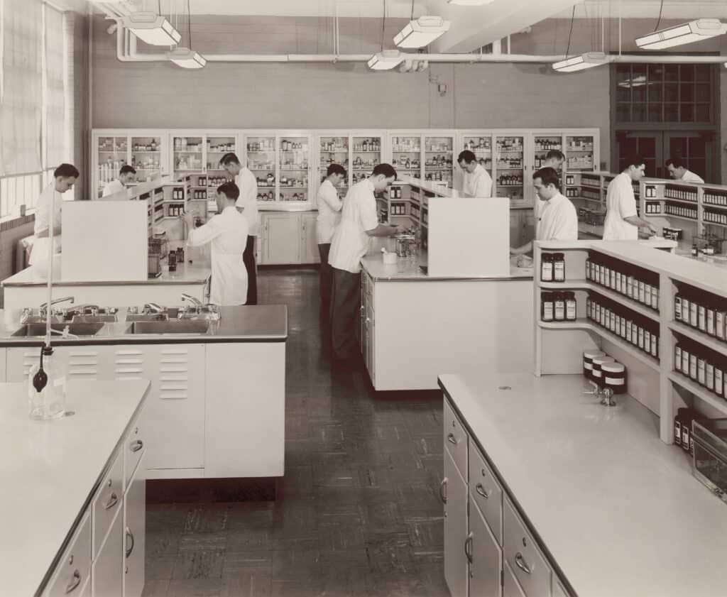 History of the University | University of Health Sciences and Pharmacy ...
